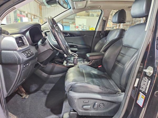 2019 KIA SORENTO SX, SXL