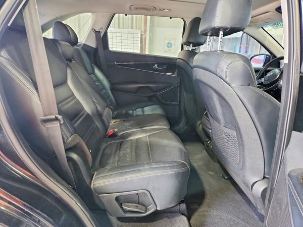 2019 KIA SORENTO SX, SXL