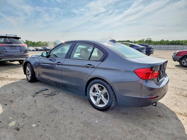 2013 BMW 320 SA