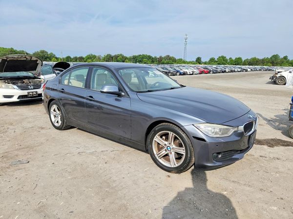 2013 BMW 320 SA