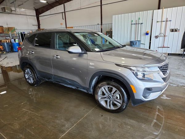 2023 KIA SELTOS