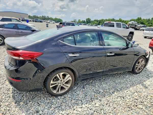 2017 HYUNDAI ELANTRA