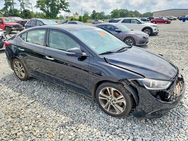 2017 HYUNDAI ELANTRA