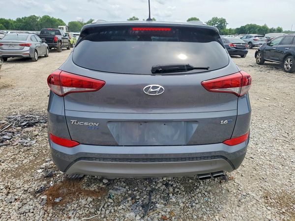 2016 HYUNDAI TUCSON