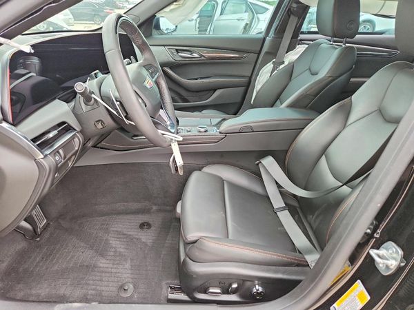 2025 CADILLAC CT5 Sport