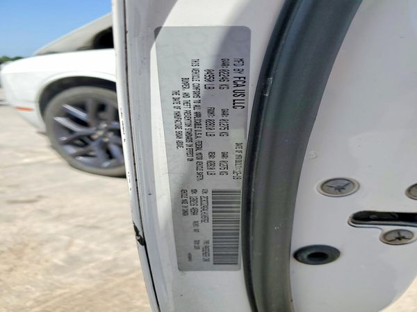 2020 DODGE CHALLENGER SXT
