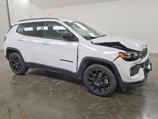 2026 JEEP COMPASS Latitude/North