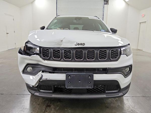 2026 JEEP COMPASS Latitude/North