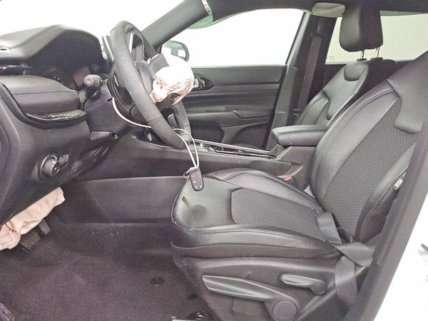 2026 JEEP COMPASS Latitude/North
