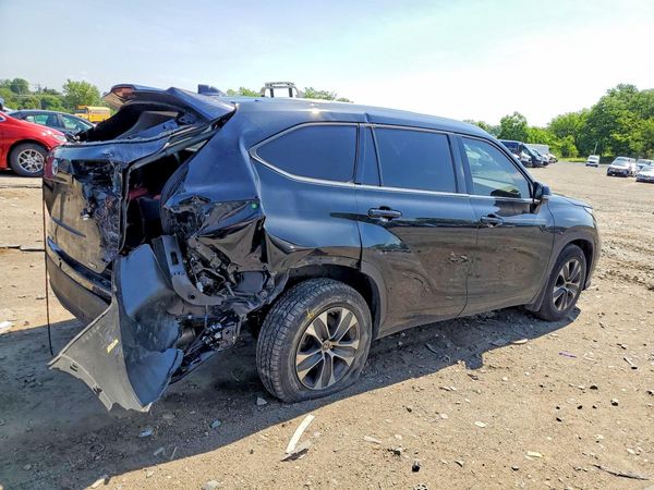 2020 TOYOTA HIGHLANDER XLE Nav