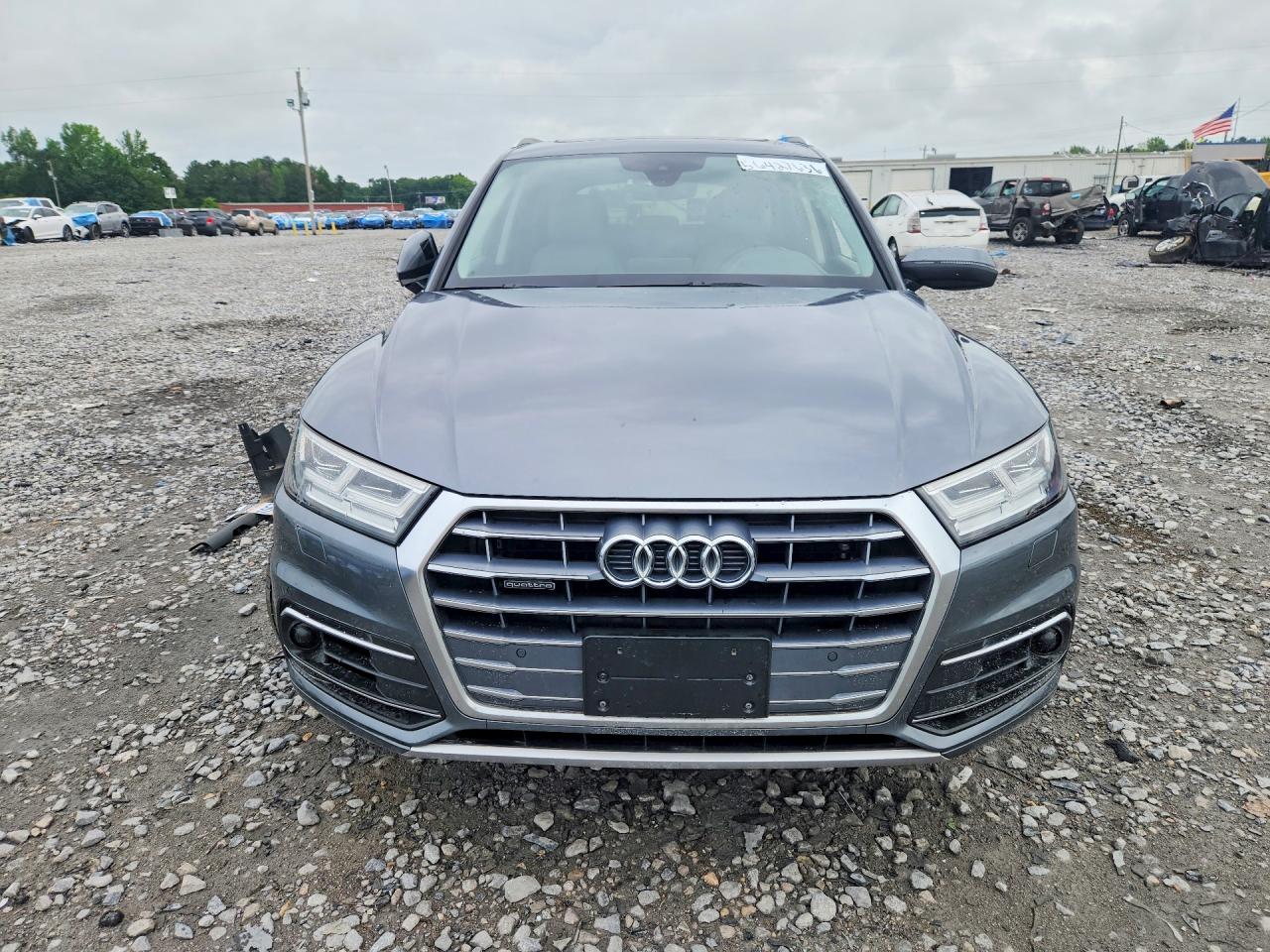 2020 AUDI Q5 quattro Premium Plus