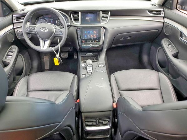 2022 INFINITI QX50 Luxe