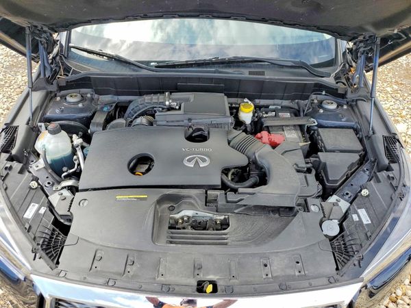 2022 INFINITI QX50 Luxe