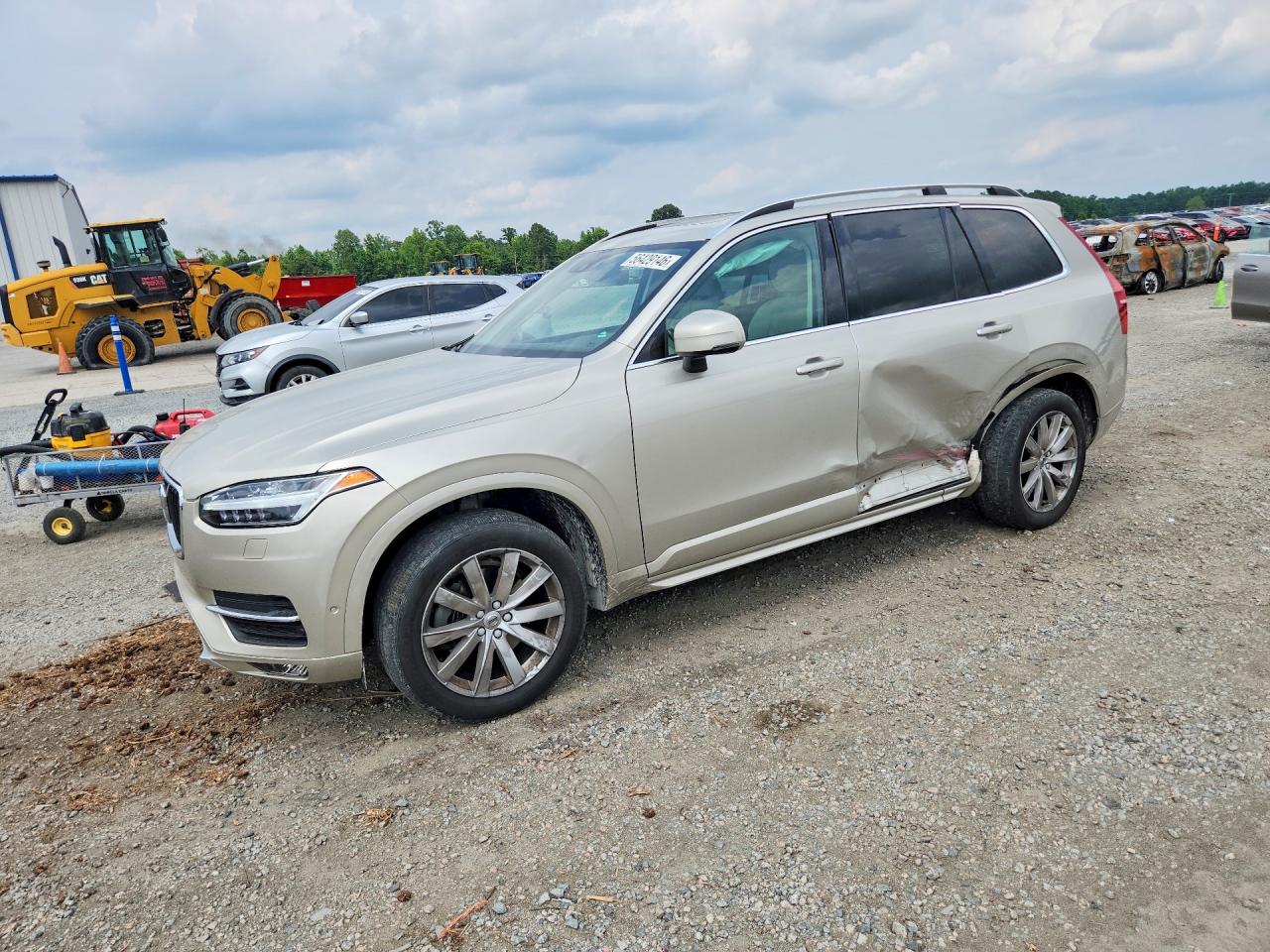 2016 VOLVO XC90 SV42 Momentum