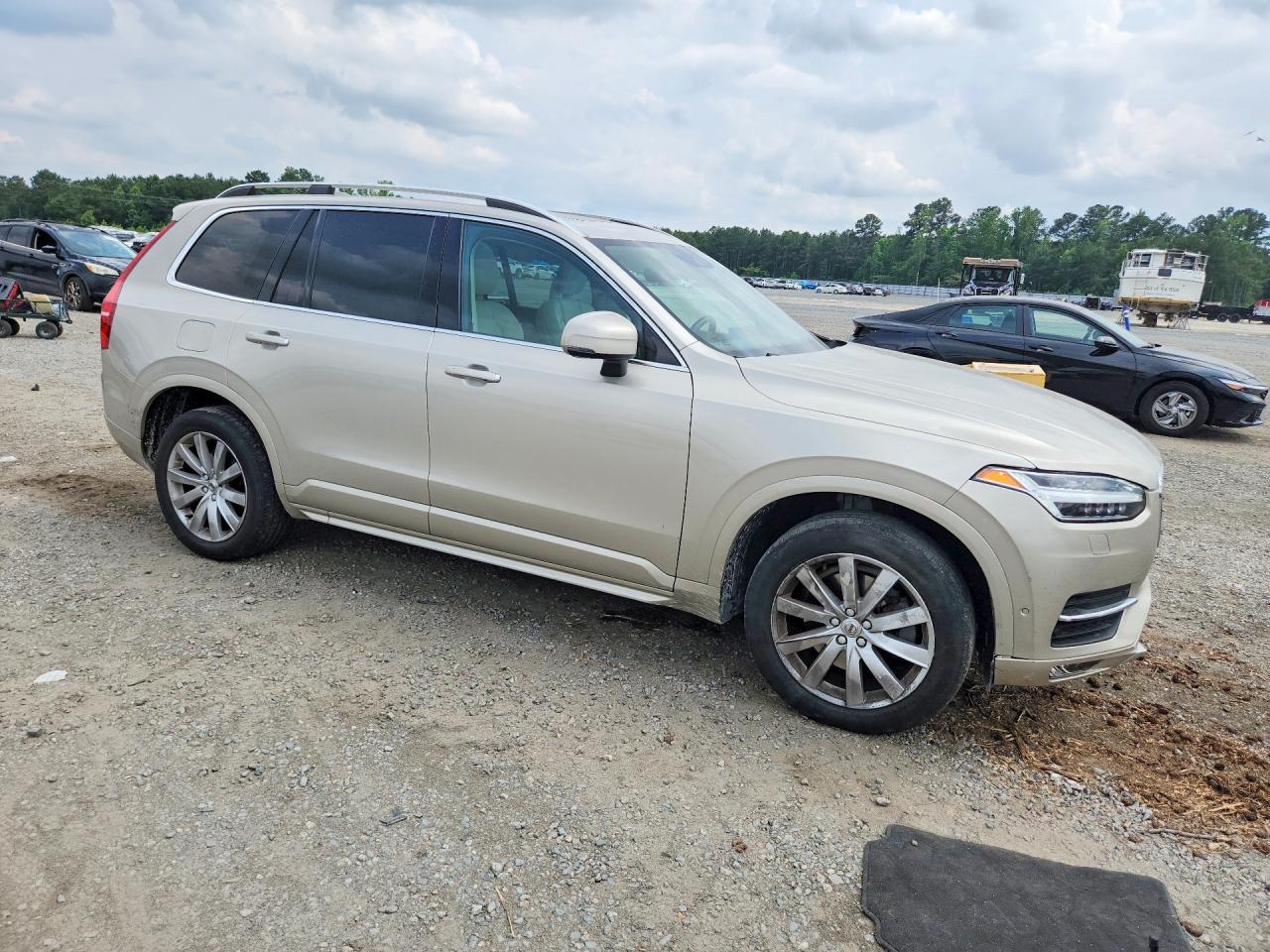 2016 VOLVO XC90 SV42 Momentum