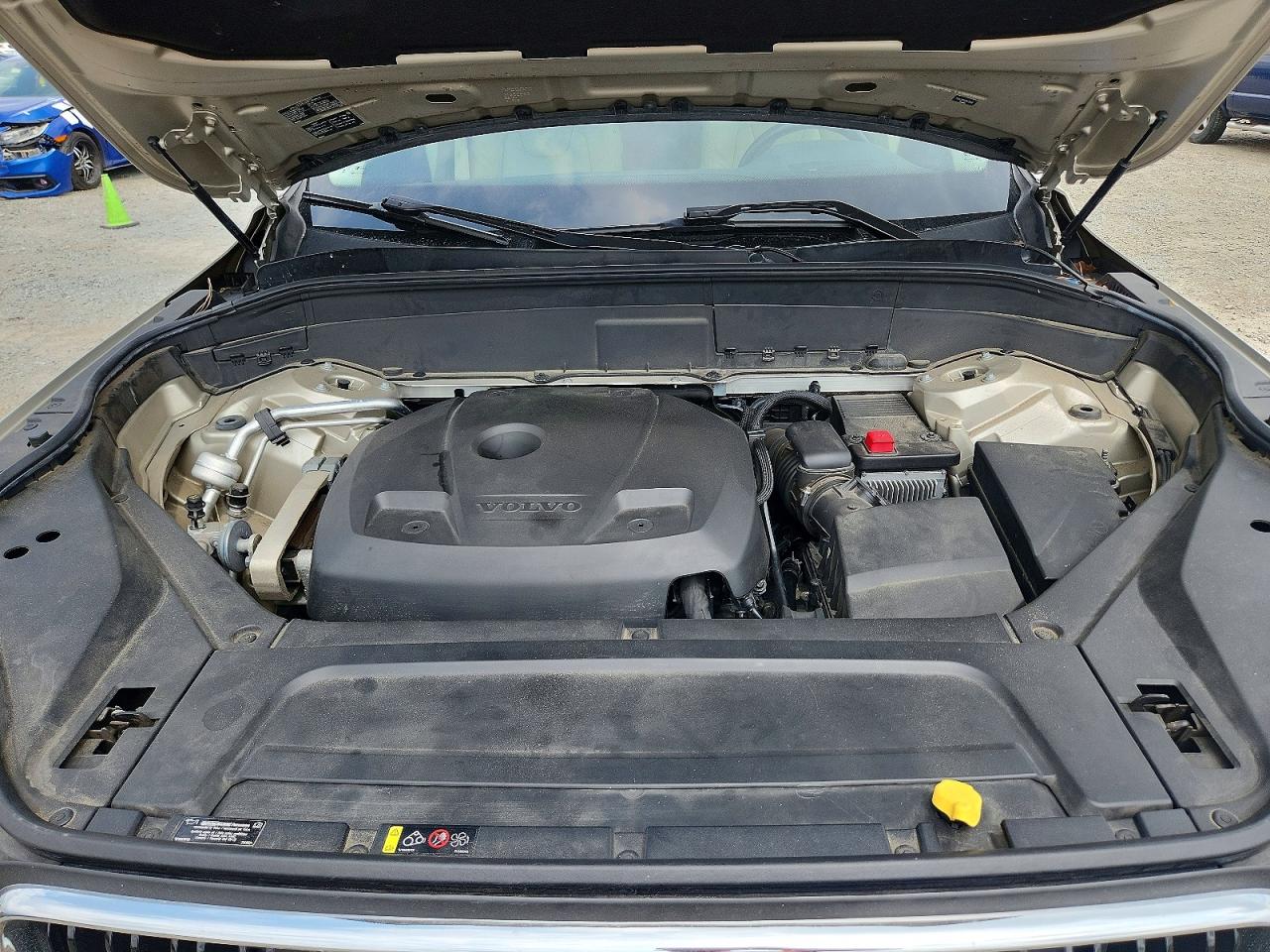2016 VOLVO XC90 SV42 Momentum
