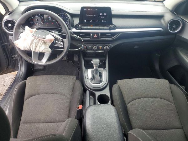 2022 KIA FORTE FE, LXS