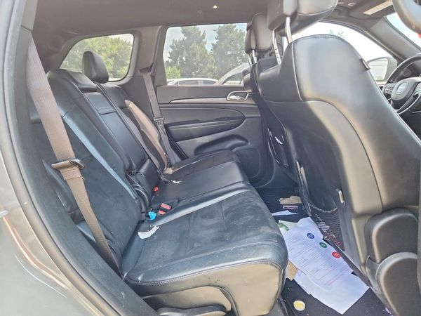 2020 JEEP GRAND CHEROKEE LAREDO 4X4