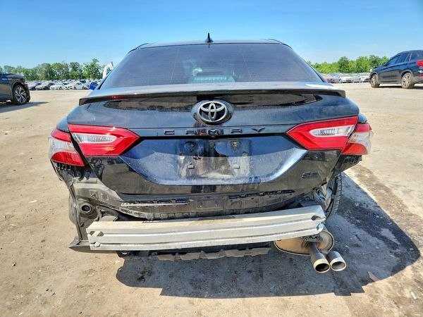 2019 TOYOTA CAMRY