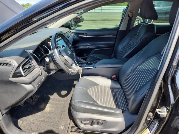 2019 TOYOTA CAMRY