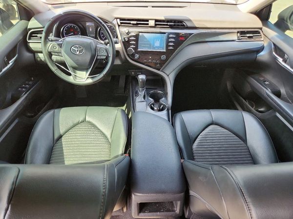 2019 TOYOTA CAMRY