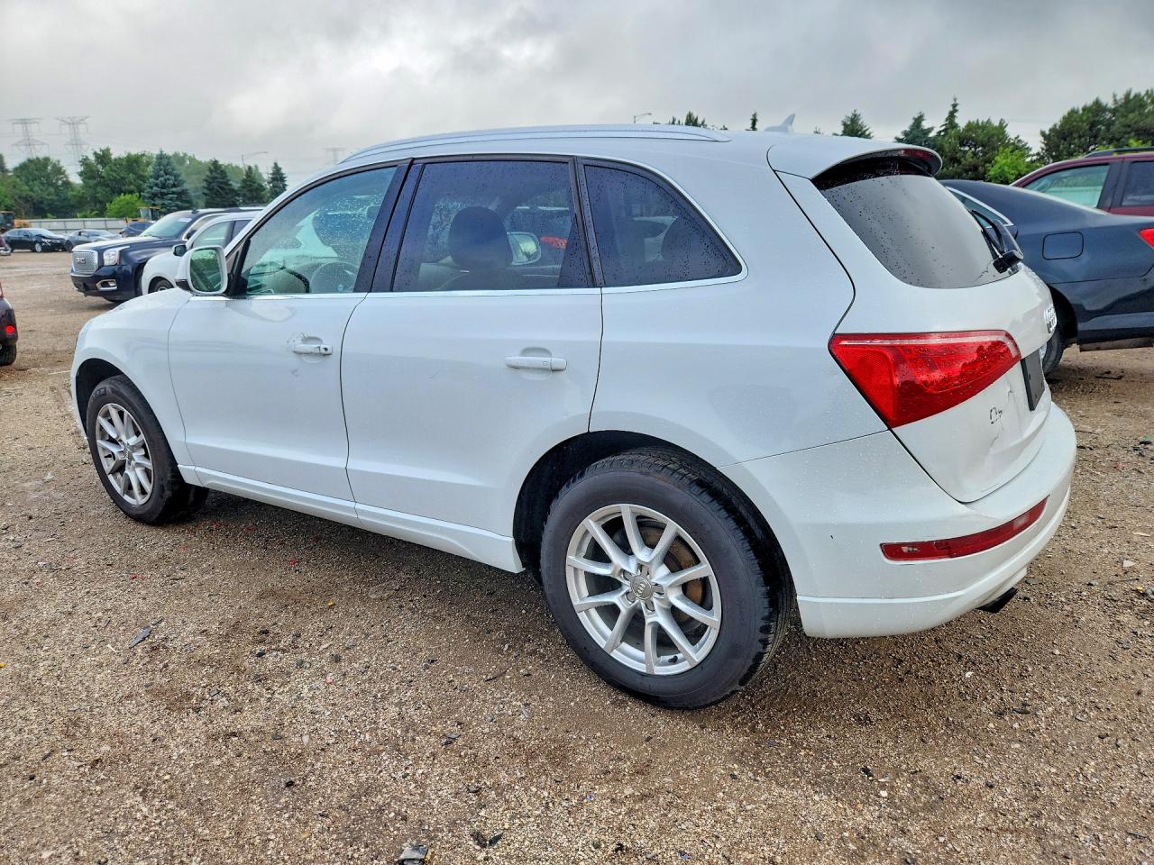 2012 AUDI Q5 Premium Plus