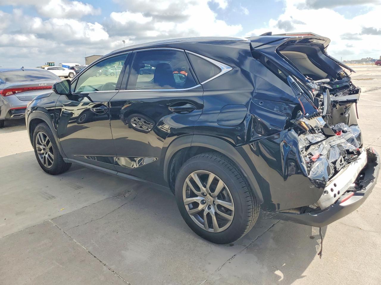 2016 LEXUS NX 200T 200t Luxury