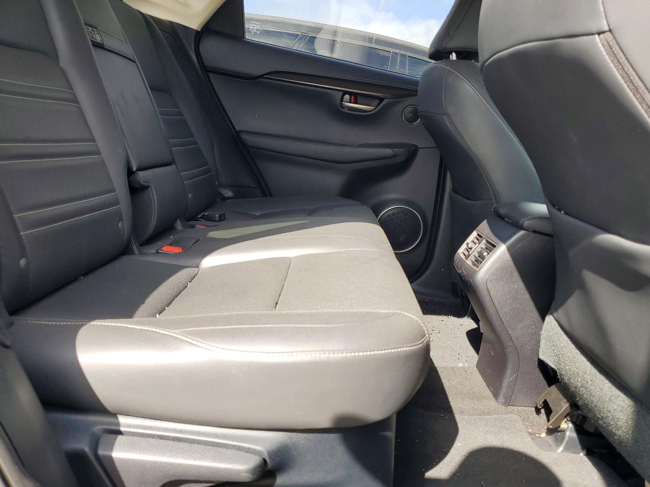 2016 LEXUS NX 200T 200t Luxury