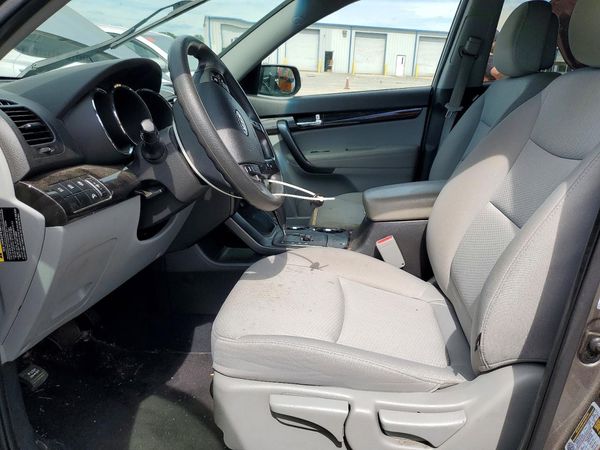 2012 KIA SORENTO GL(Middle-low grade)