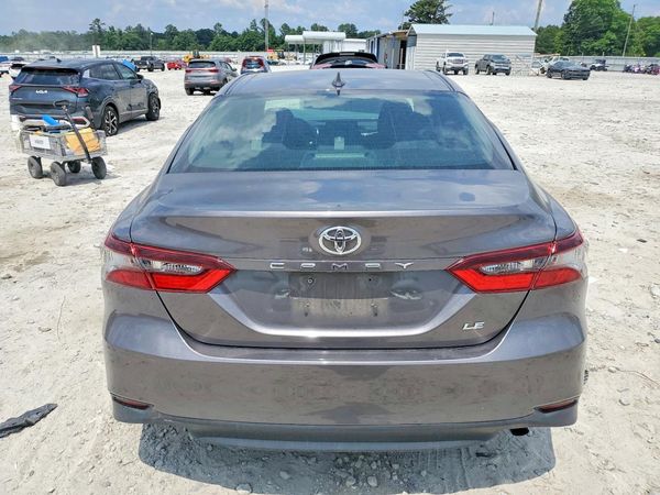 2022 TOYOTA CAMRY LE — DIRR