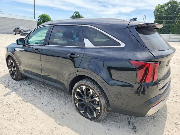 2025 KIA SORENTO
