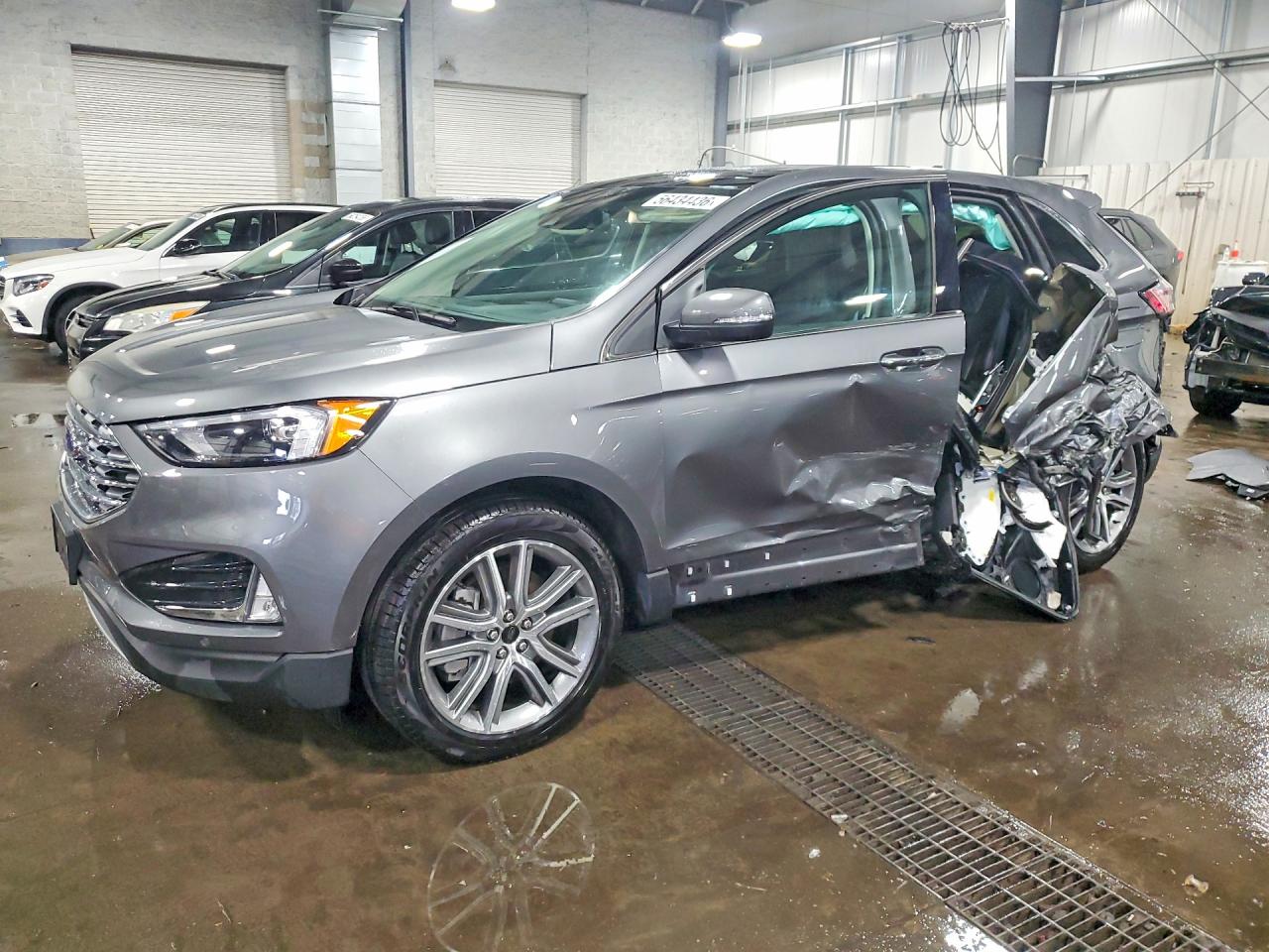 2023 FORD EDGE Titanium