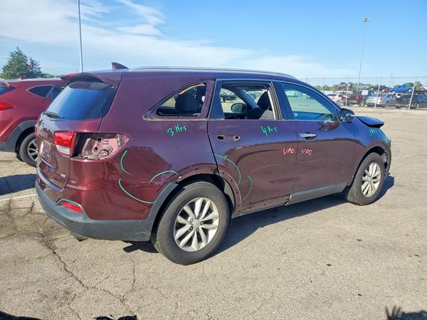 2017 KIA SORENTO