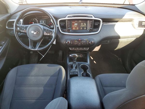 2017 KIA SORENTO