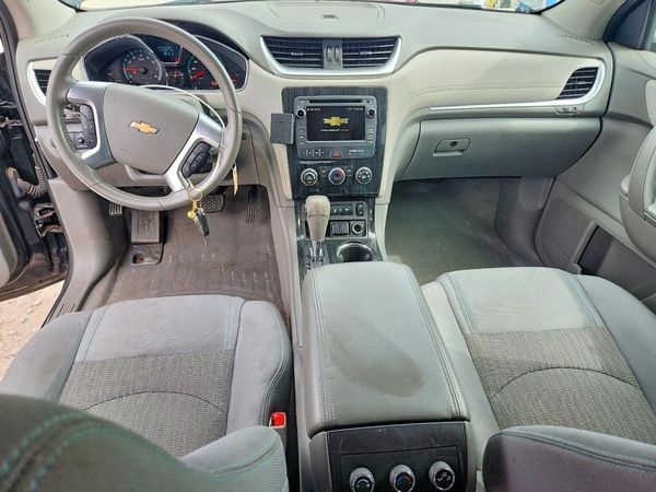 2017 CHEVROLET TRAVERSE 1LT