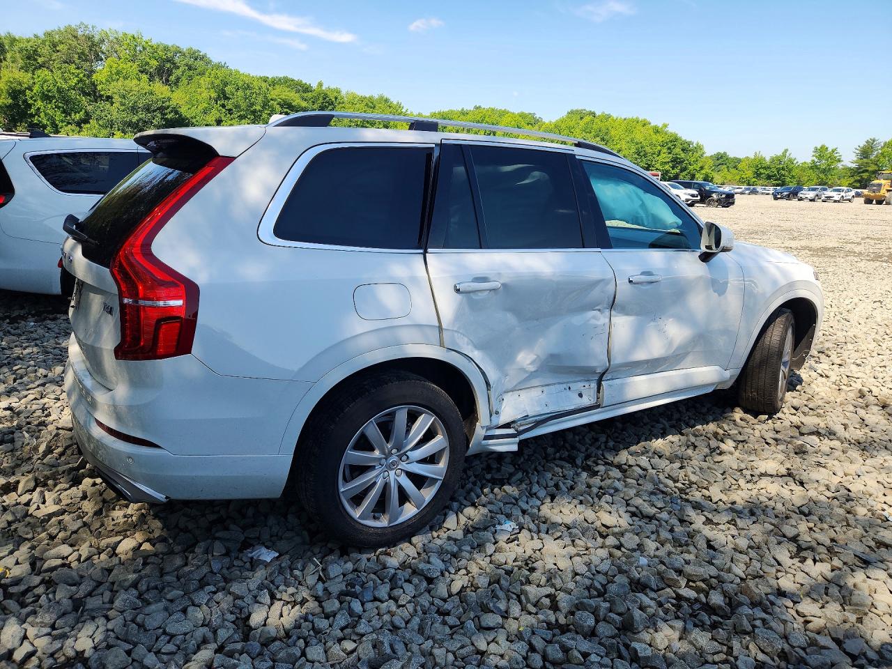 2016 VOLVO XC90 SV42 Momentum