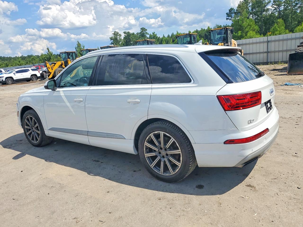 2017 AUDI Q7 quattro Premium Plus