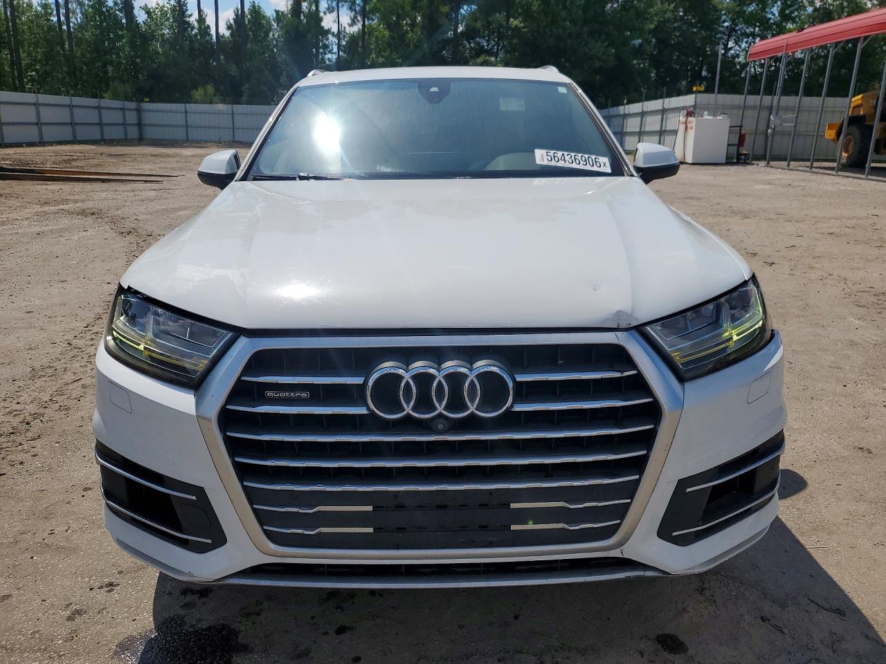 2017 AUDI Q7 quattro Premium Plus