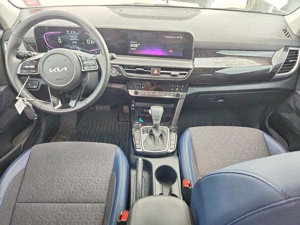 2025 KIA SELTOS S, X-Line