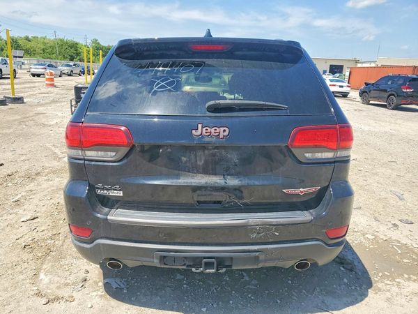 2018 JEEP CHEROKEE Trailhawk — DIRR