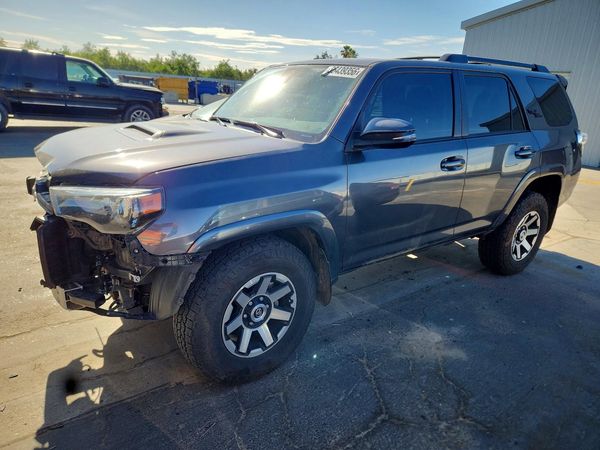 2021 TOYOTA 4RUNNER TRD offroad Prem