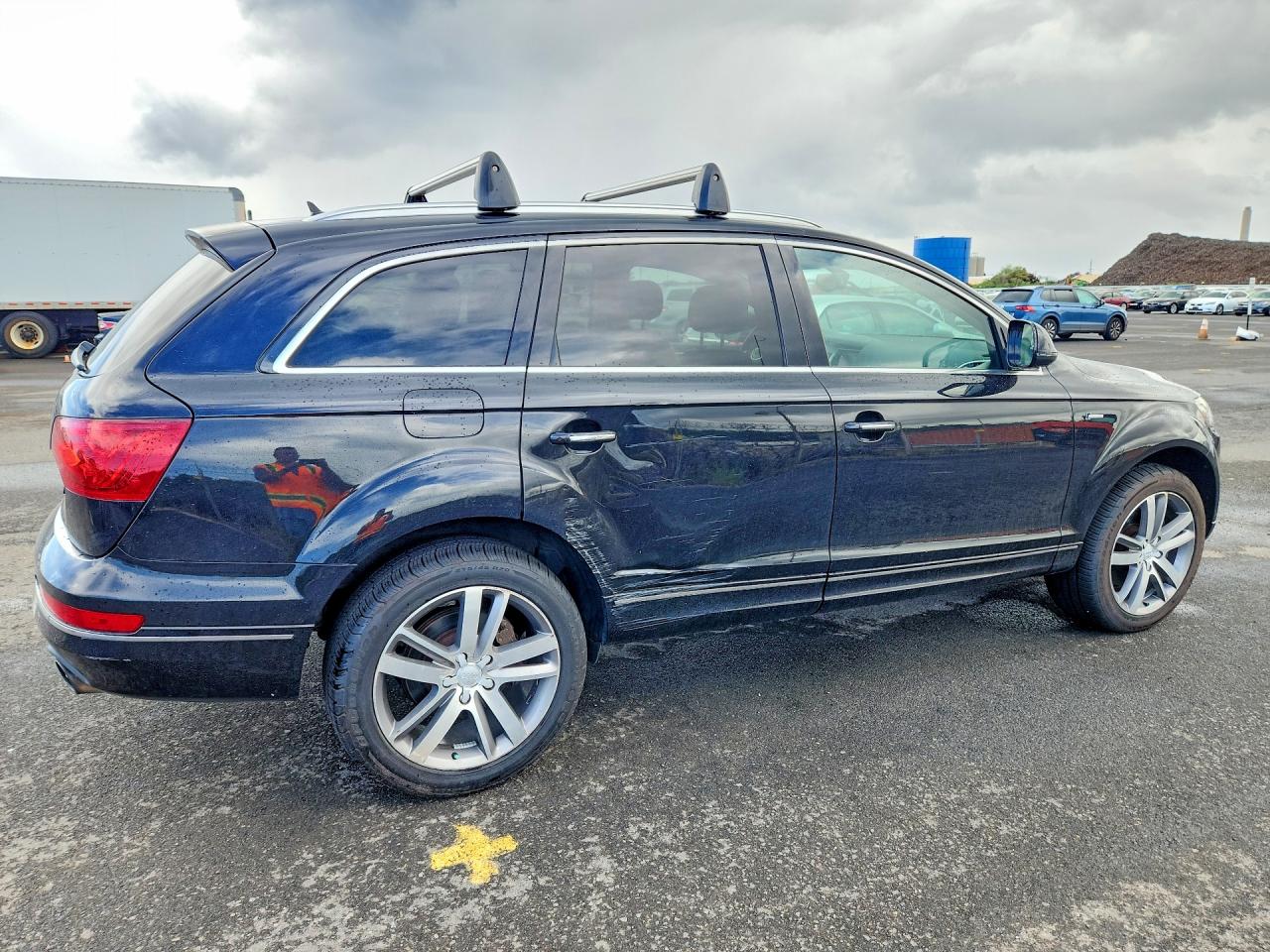 2013 AUDI Q7 Premium Plus