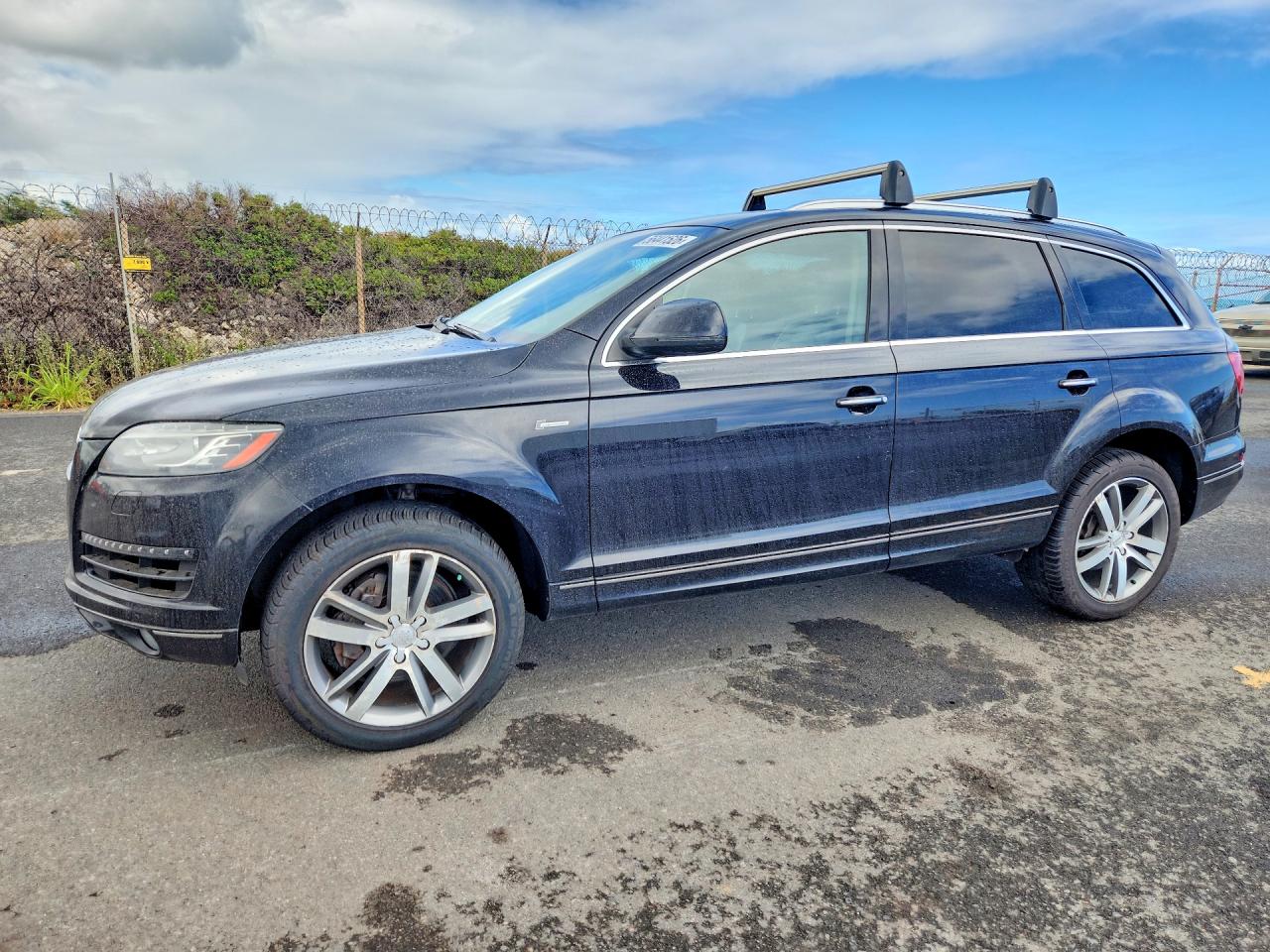 2013 AUDI Q7 Premium Plus