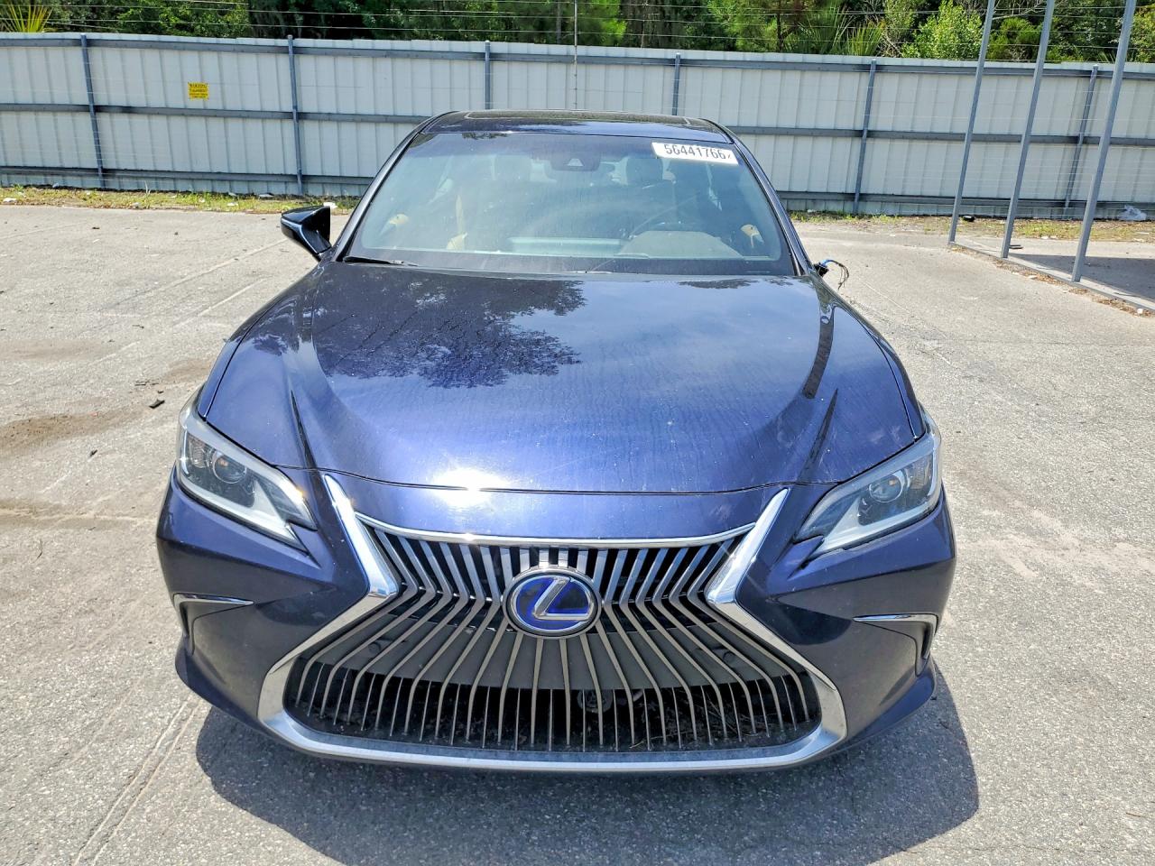 2021 LEXUS ES 300h Premium