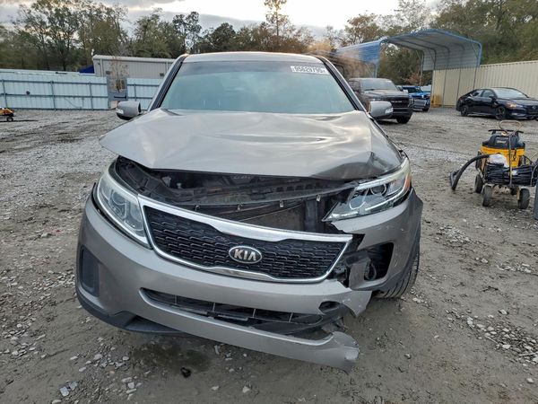 2015 KIA SORENTO GL