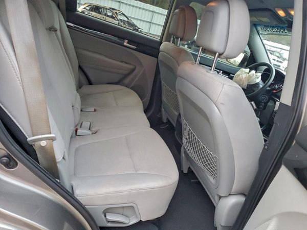 2015 KIA SORENTO GL