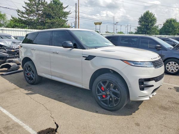 2024 LAND ROVER RANGE ROVE P400 Dynamic SE