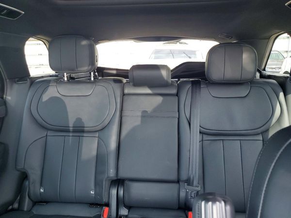 2024 LAND ROVER RANGE ROVE P400 Dynamic SE