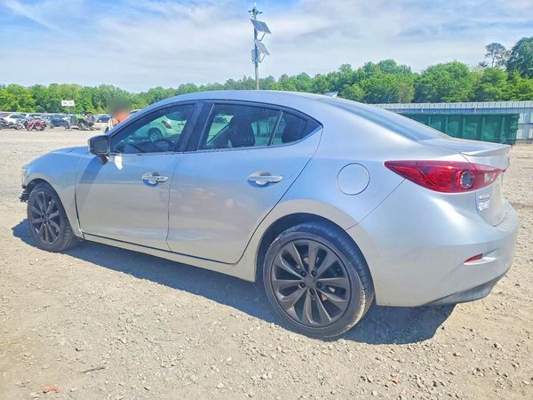 2018 MAZDA 3