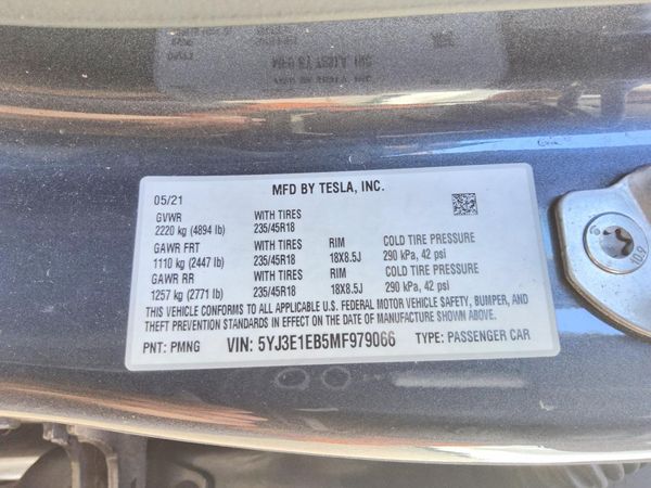 2021 TESLA MODEL 3
